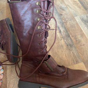 Tall brown boots size 8